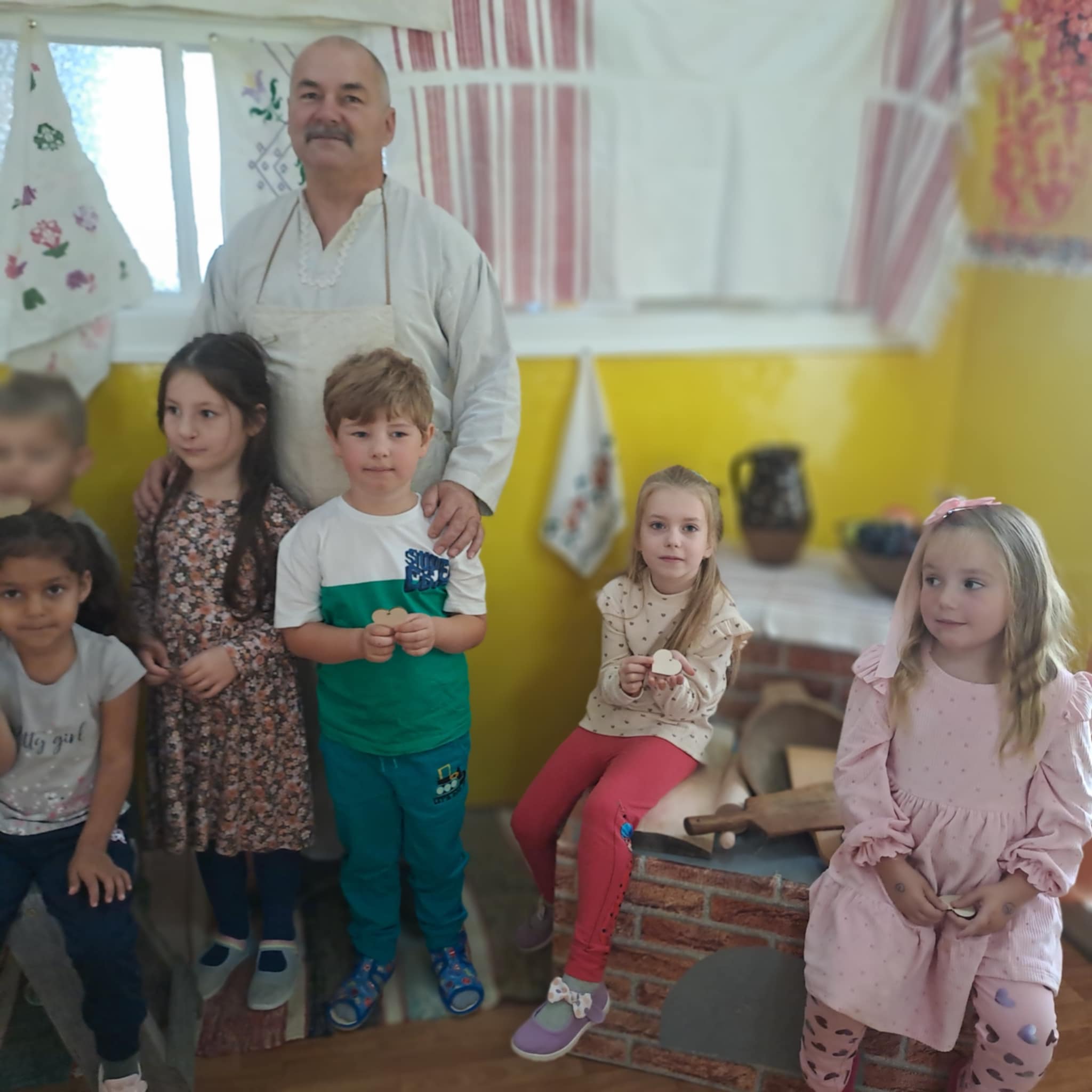 a9f27664-e0ce-4686-a52e-3988132e896f