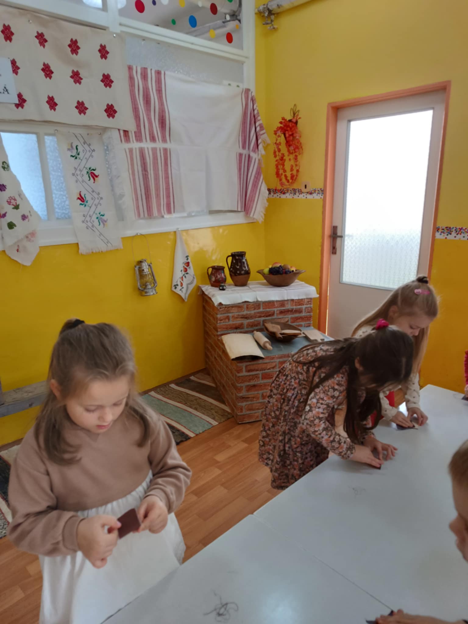 d4d3a527-f5d2-449c-9787-2843cd4ef8b9