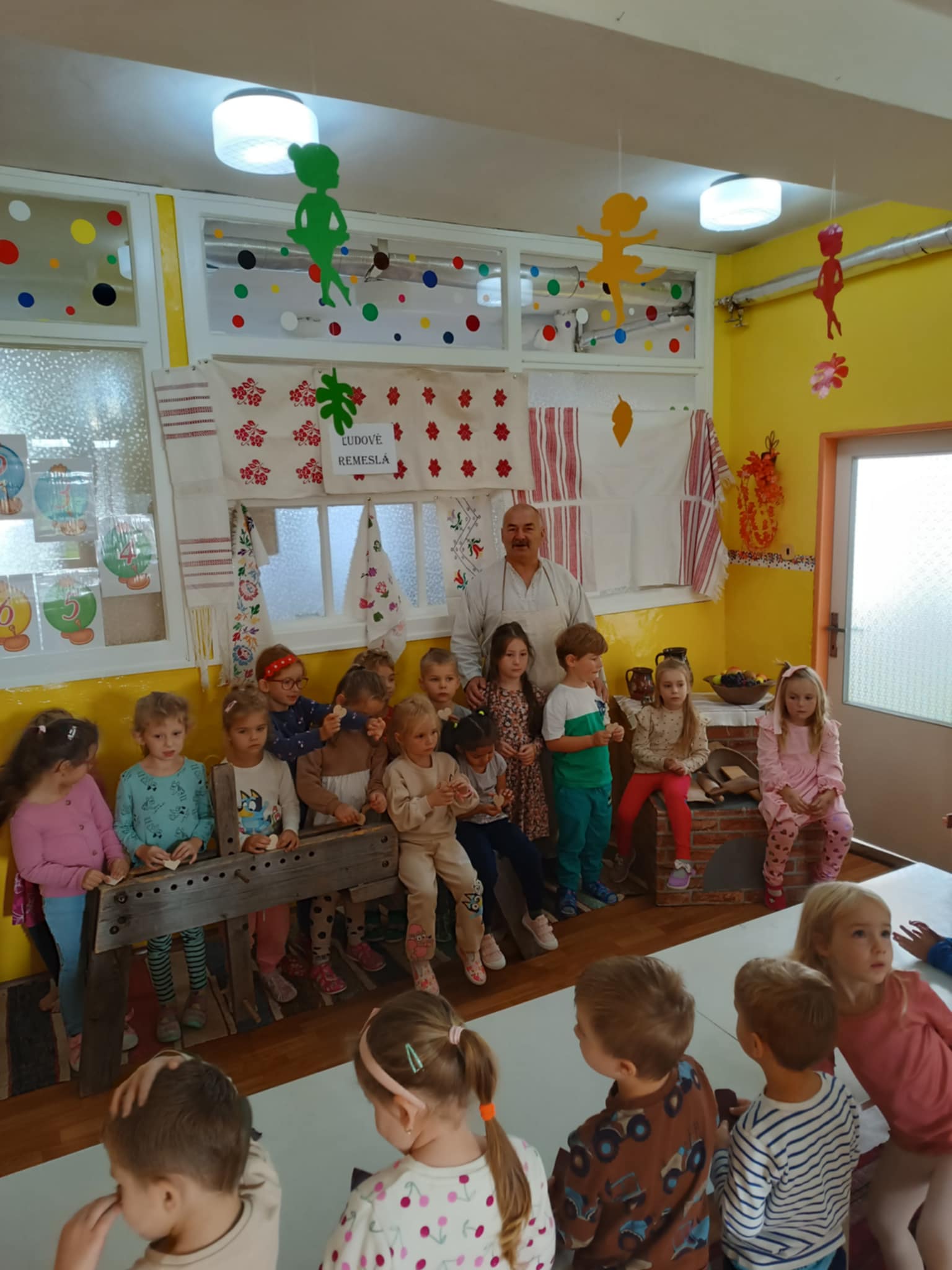 e5e4ff94-77ba-4097-8638-adce8f976c25