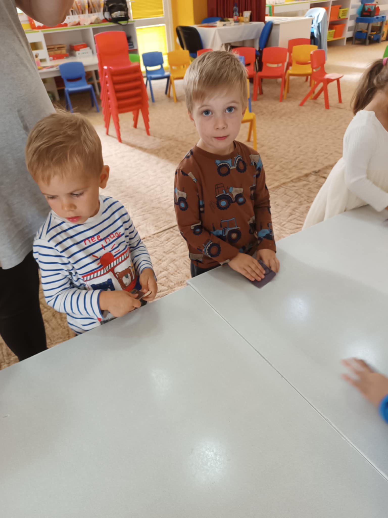 33a3afc7-22d7-4bcd-9347-92e52039ee09