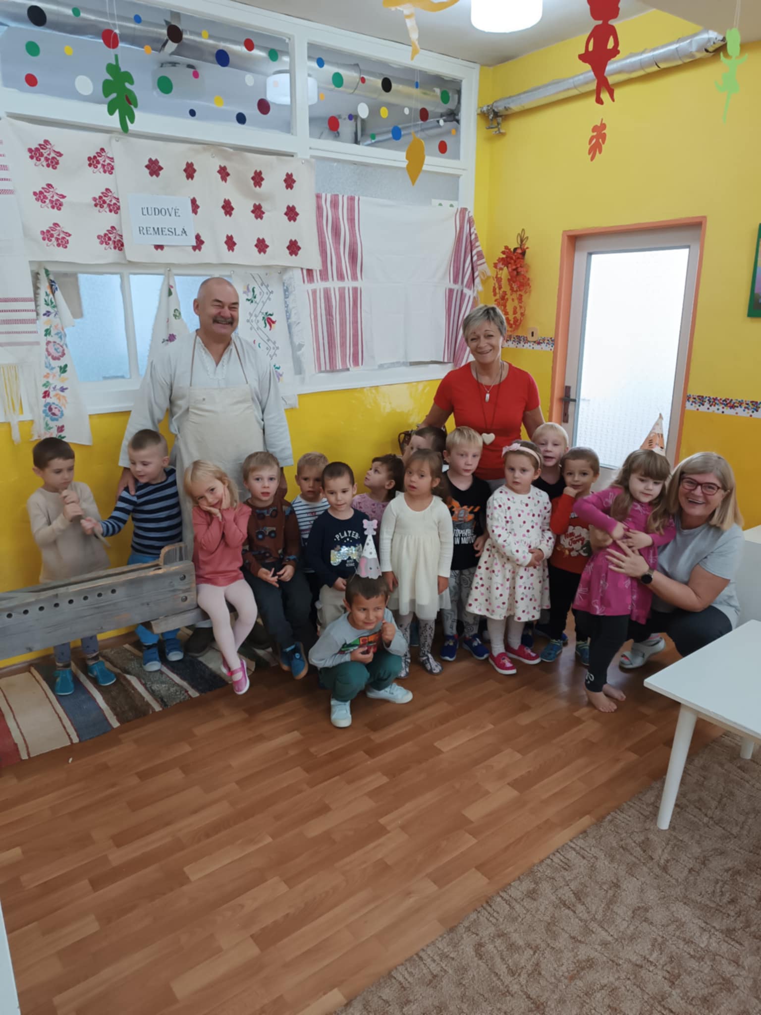 ae7a6731-1ac2-4a40-a7e8-59355631c845