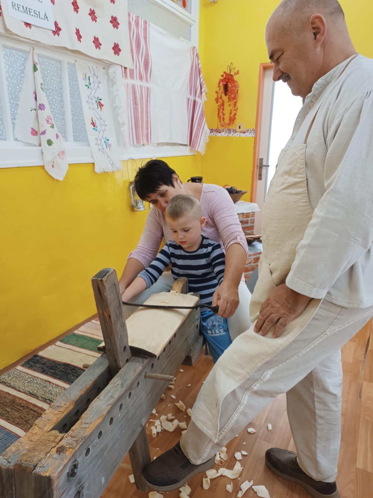 c5b561e7-ab3d-4c29-9ea5-8873c60fdcfa