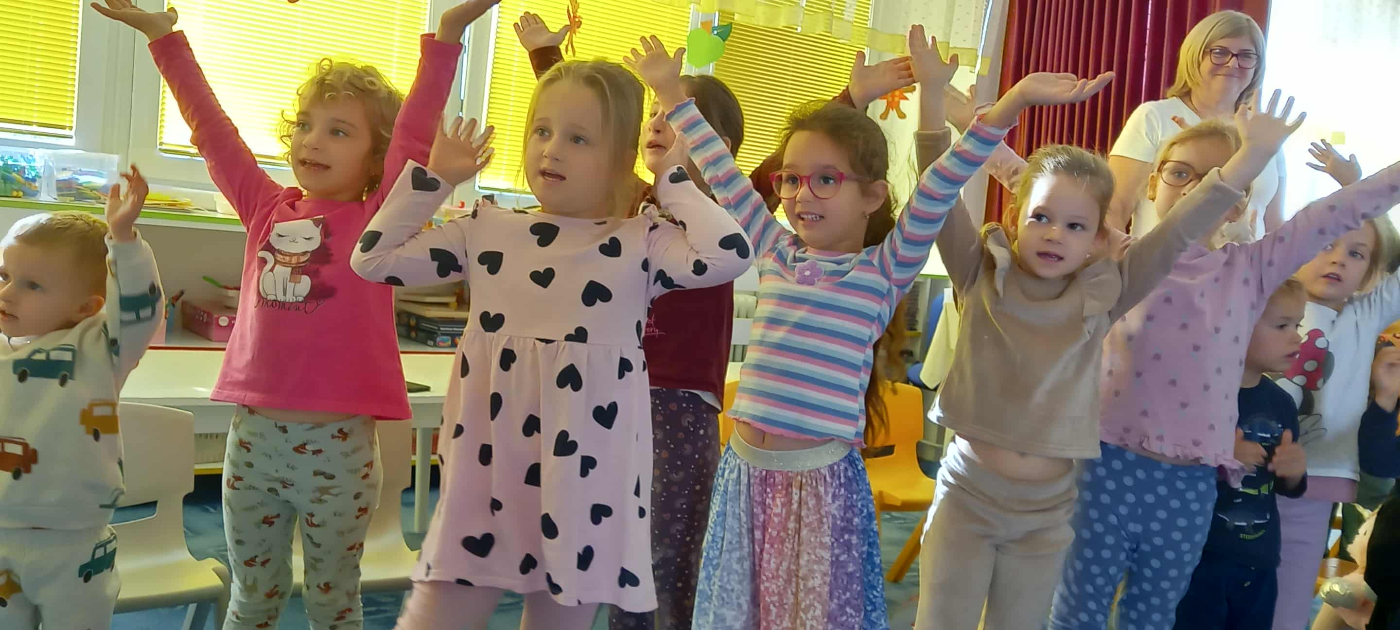 6db210fe-5d34-4f16-8612-2a47c0357ea9