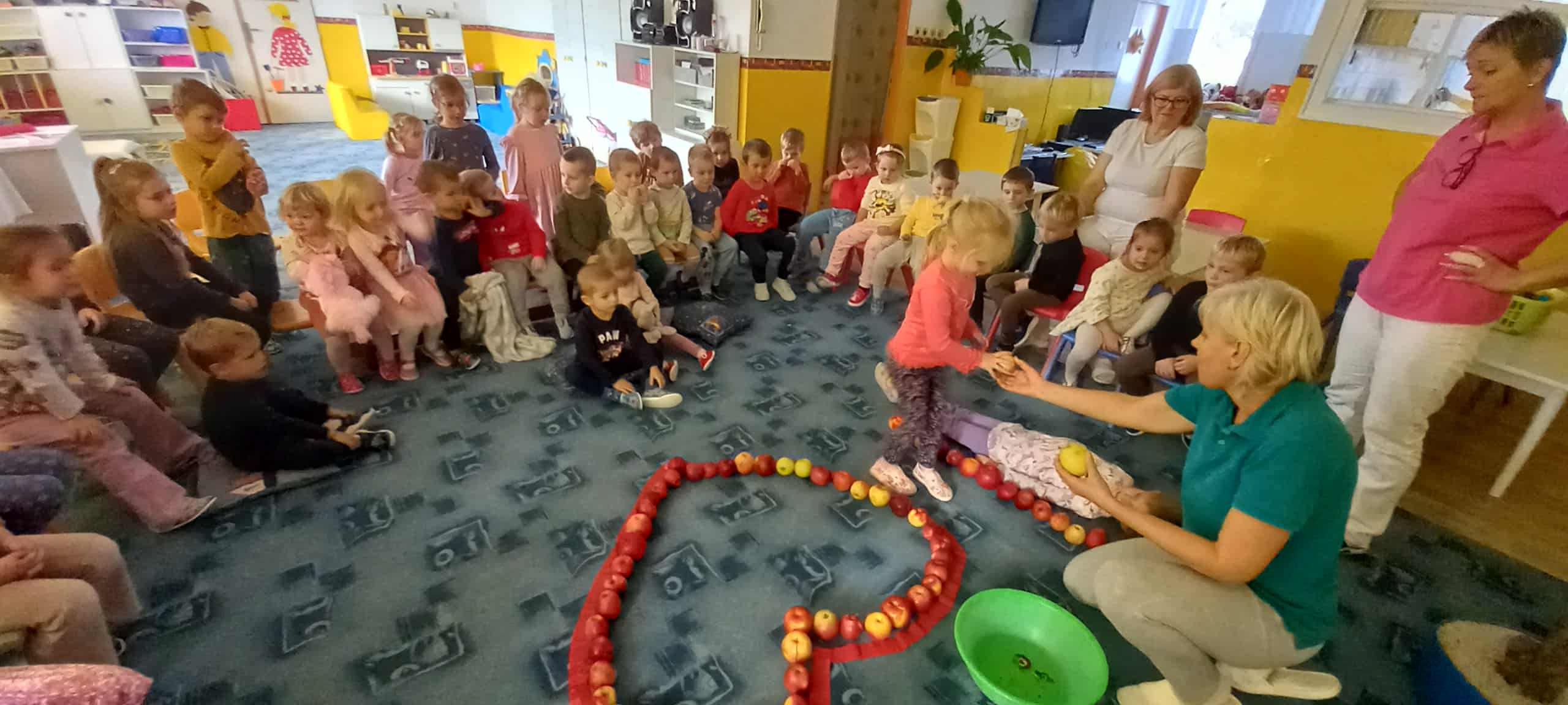 7d6f976e-8c1d-44a3-ba4b-d48c606eff26