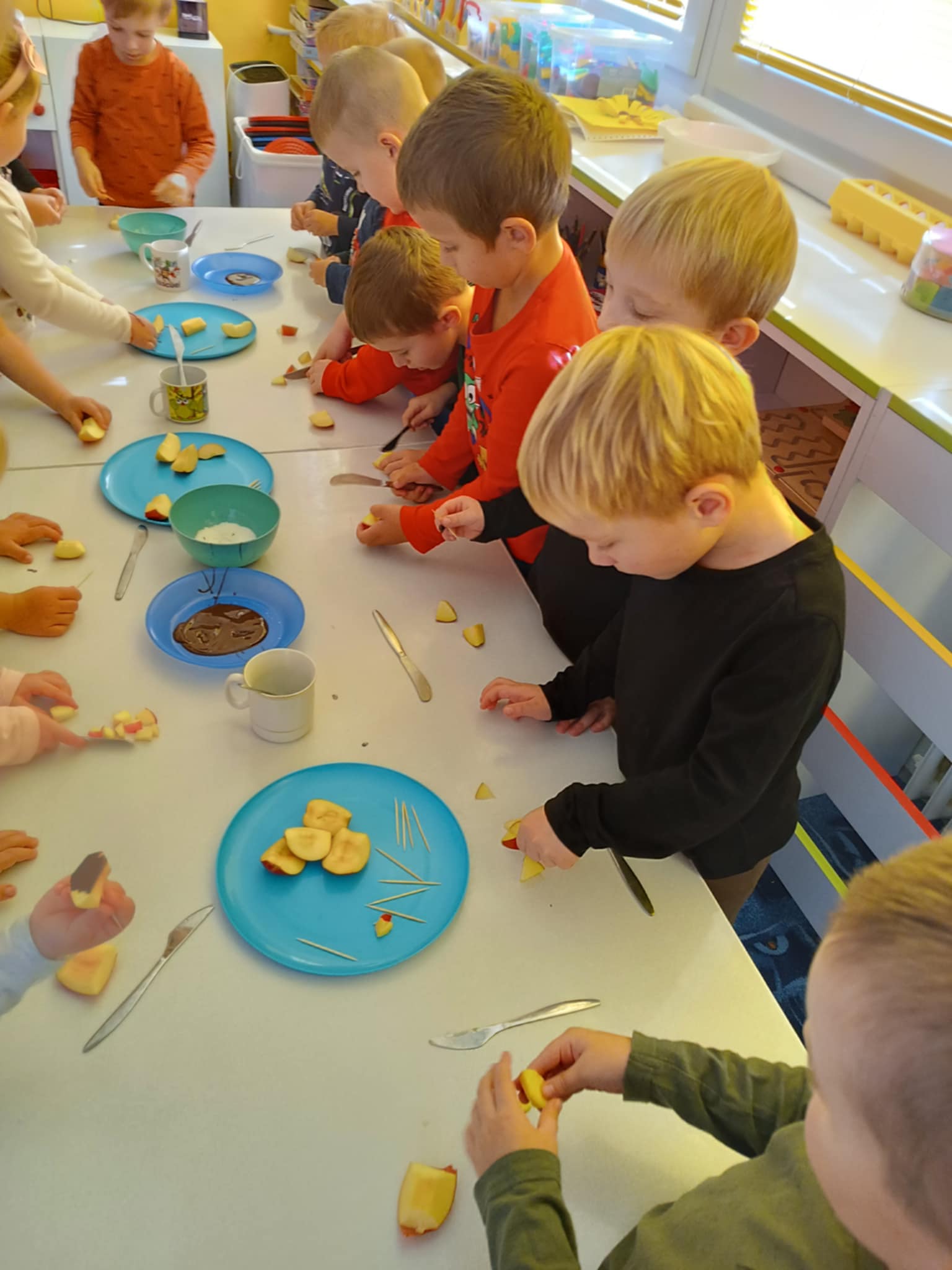 f221a274-d3b1-4ffb-9881-4a26235f0e4b