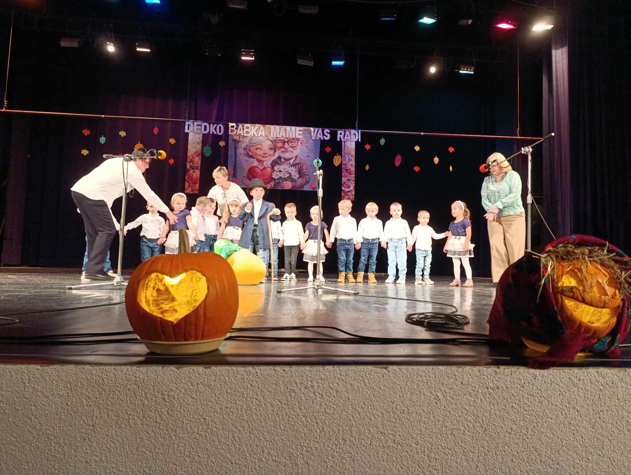 26a28ebd-9f09-449f-9738-ebb0b5660c68