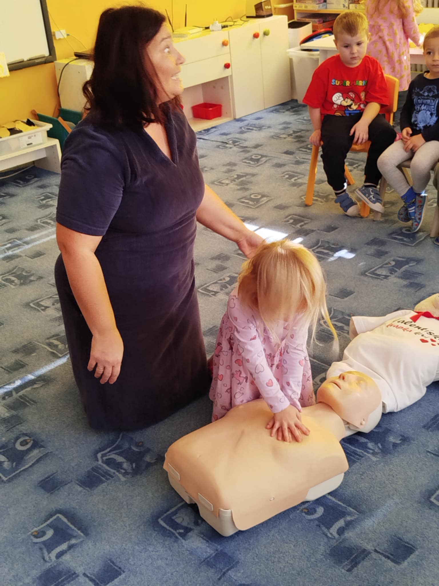 9885d3b2-0ab3-49da-8c04-9d4bf4869bcc