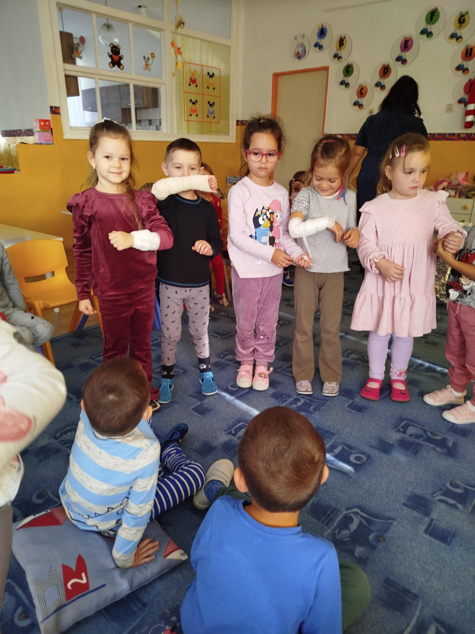 00655579-e3de-481e-82d5-224a2b113cf7