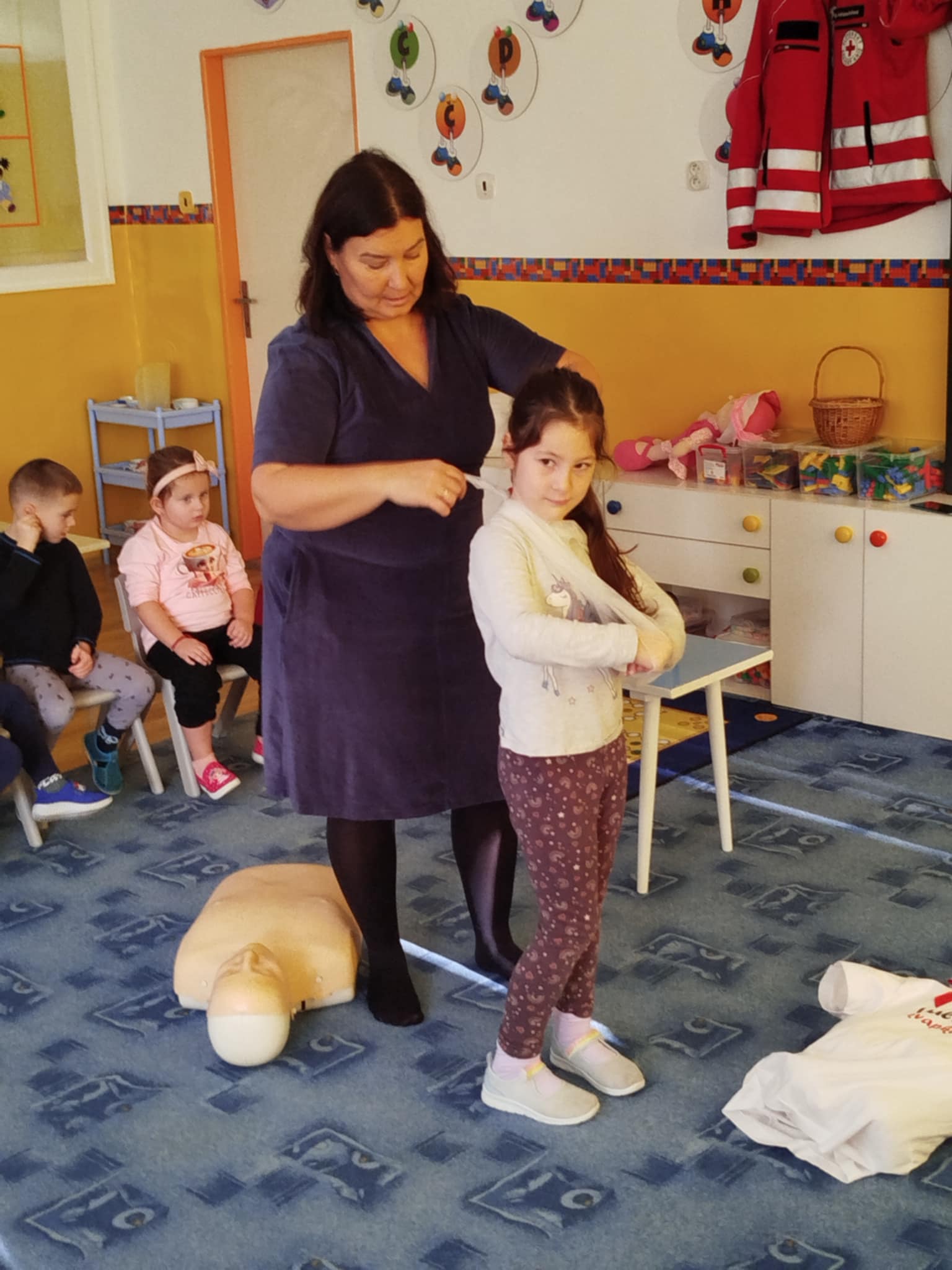 b6a59b4a-4b11-4524-ab0b-3e269543bcf0