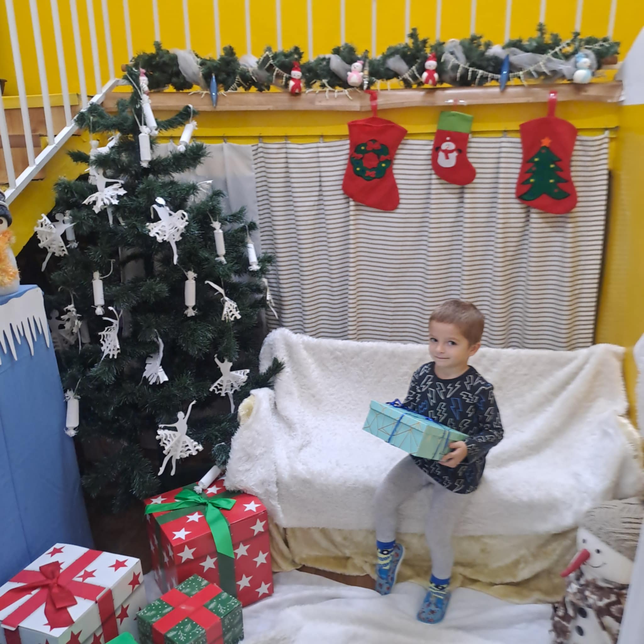 f25bcf1d-fffa-484f-a26d-6b9ec2c6d6f9