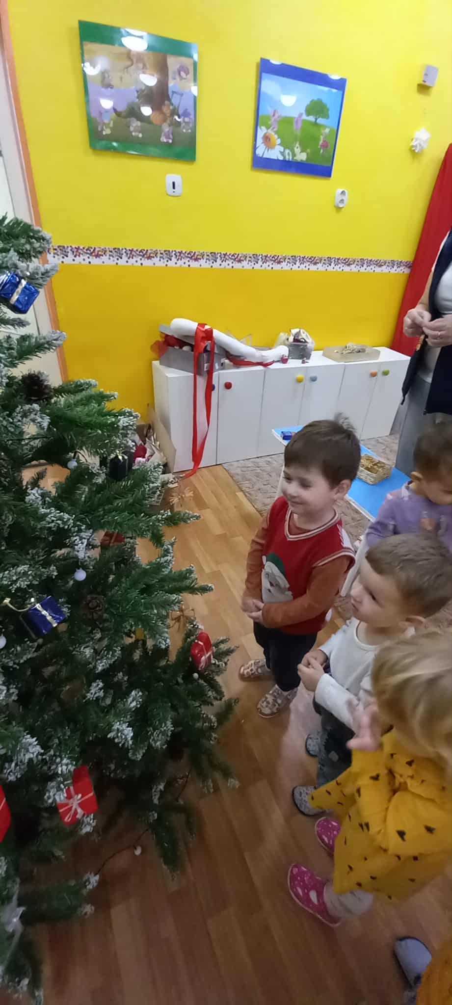 4a0566ff-d1bf-4721-b0b9-2359f2e2c6b7