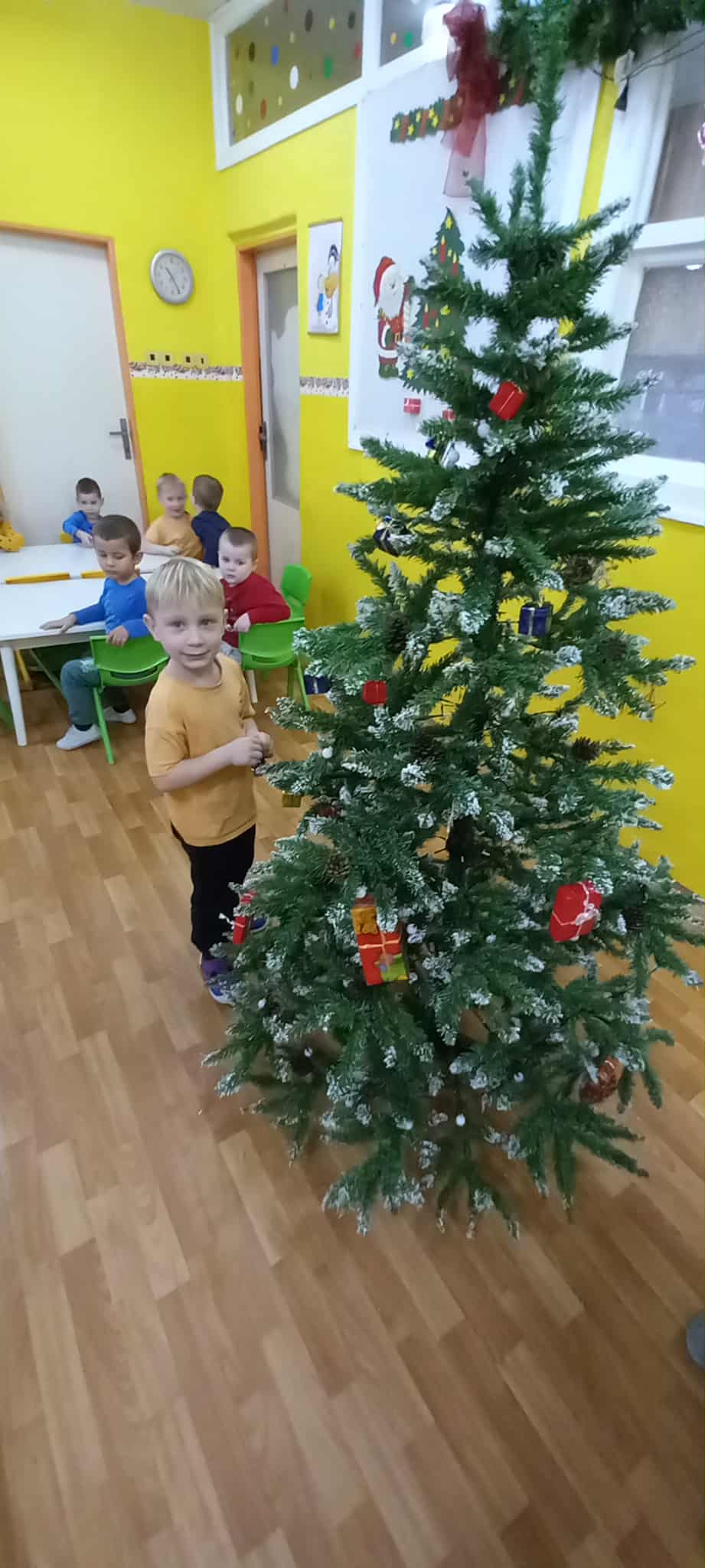 74b31126-d9ca-4069-b9ed-38a0e94bf089