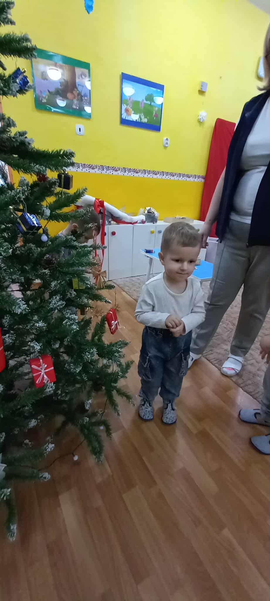 224d25bb-5da0-4b5a-9fec-fd74e67f9427