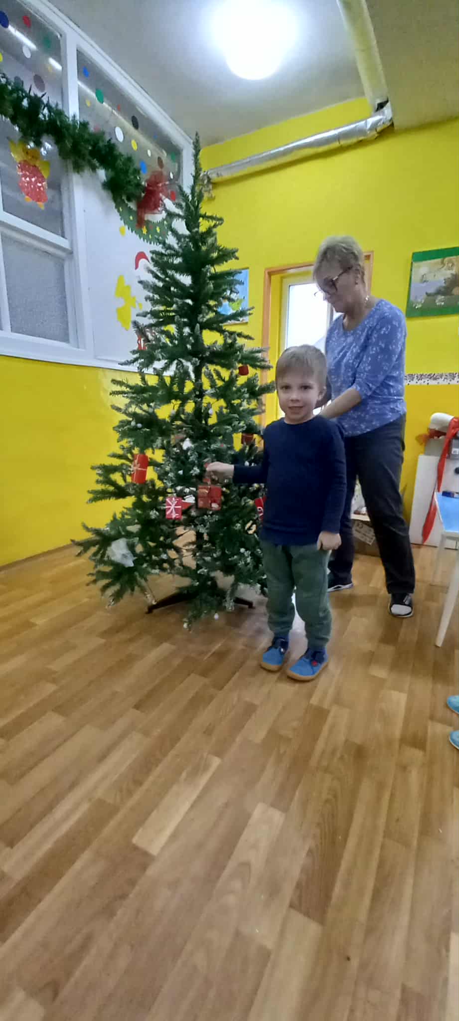 444e5d2b-bd39-426f-b158-6889acc3a594