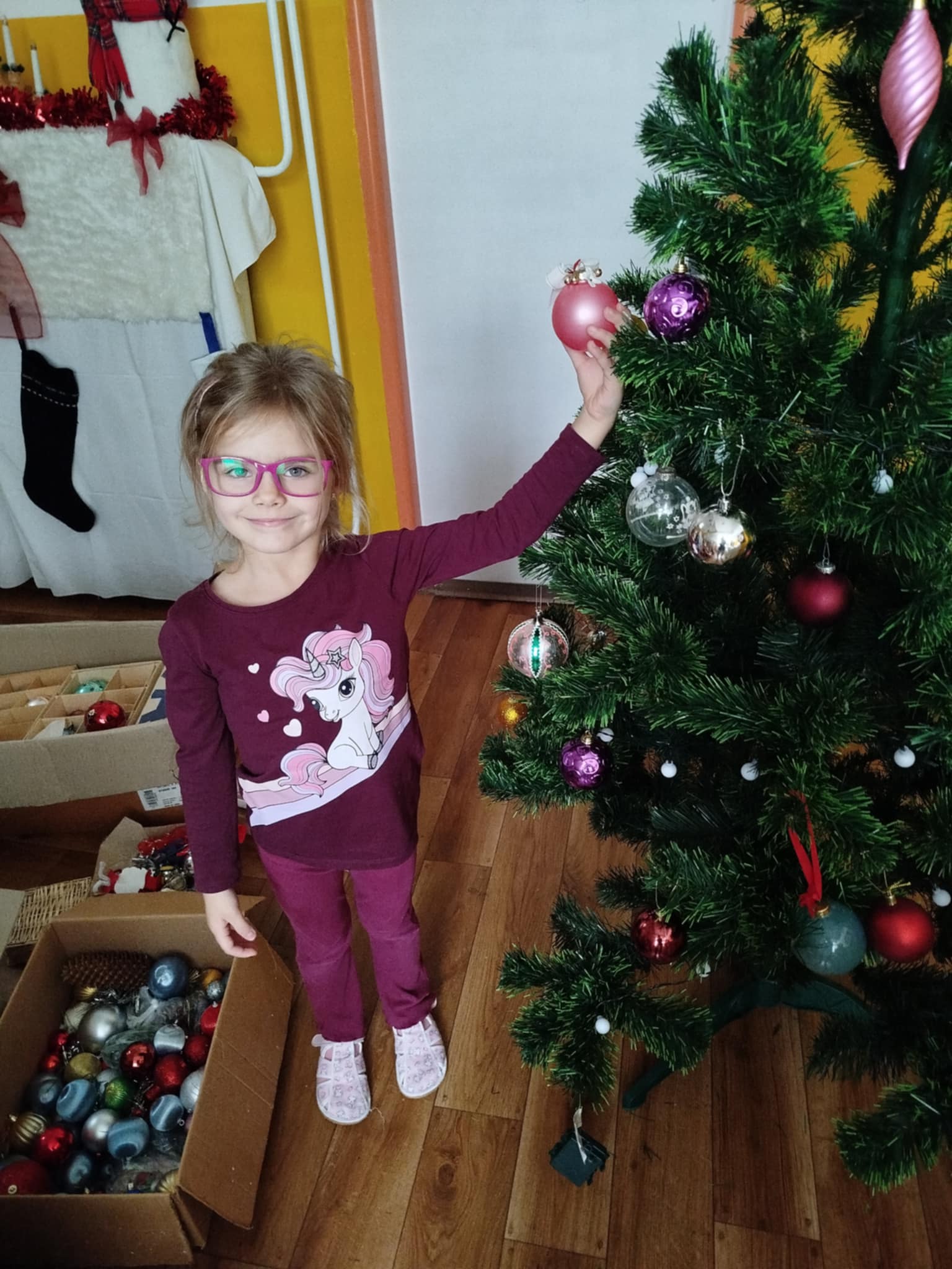 7002ce10-86d8-41a4-9cfd-4bd9deb1c36d