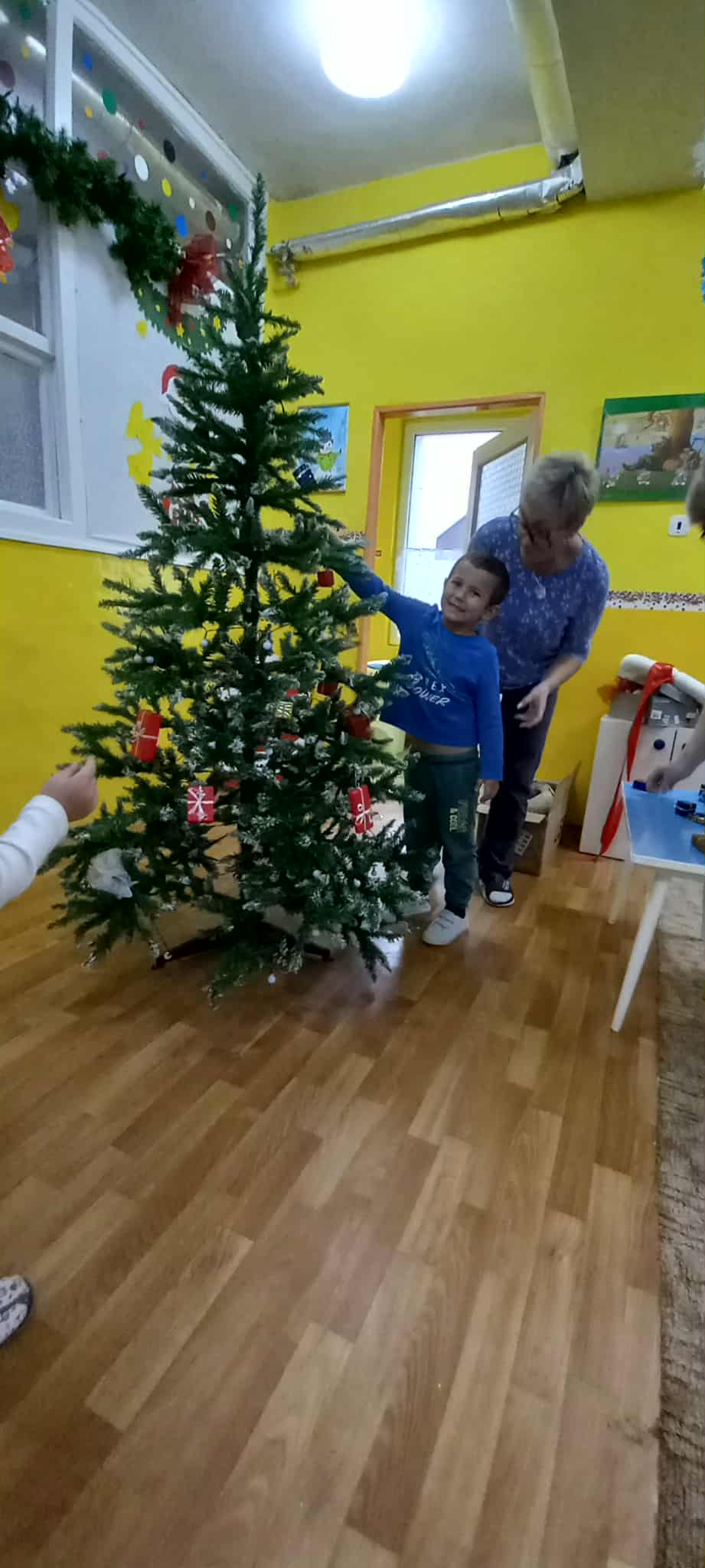 c557a391-3f9d-41bd-9e85-0f3b8912d6ae