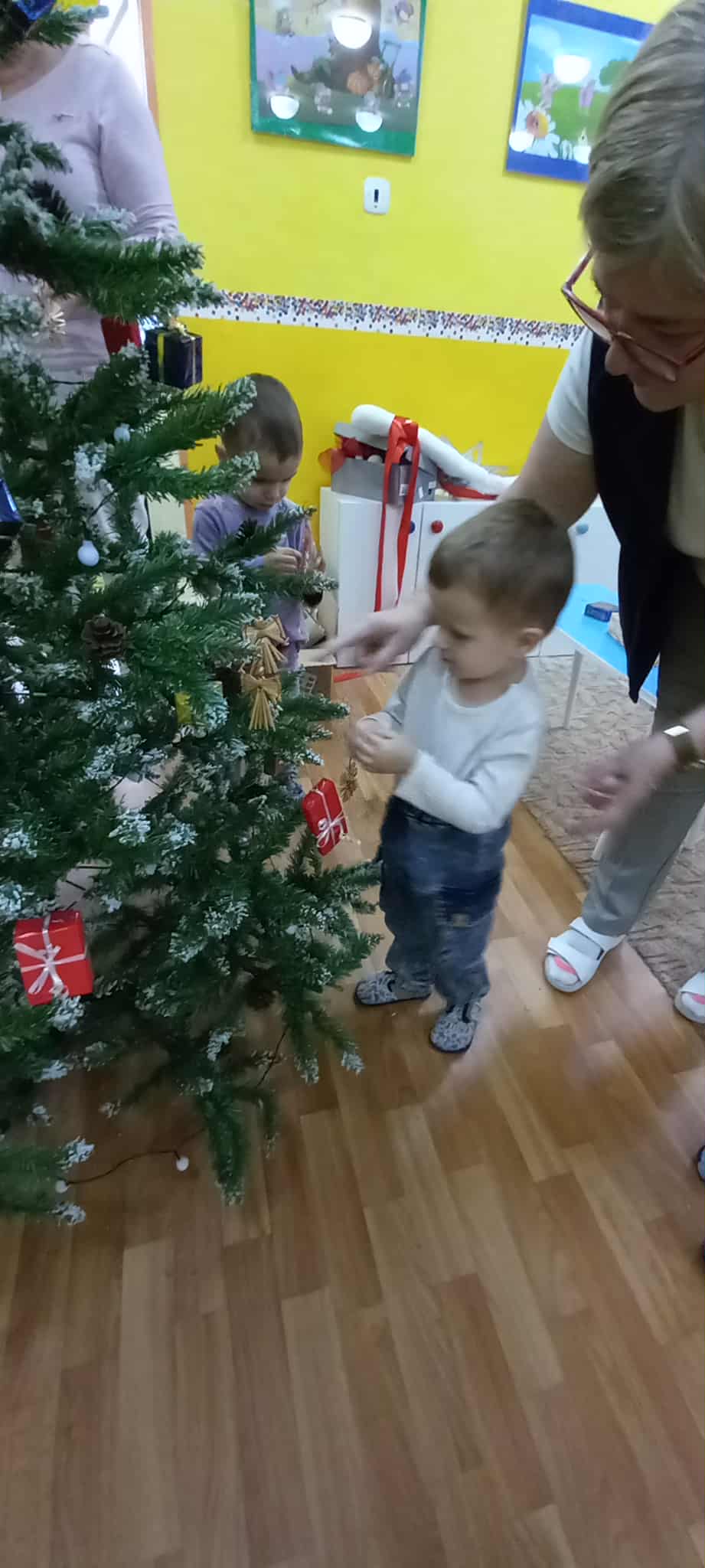 d0ca131b-197c-4ac7-a96c-56d4728f610f