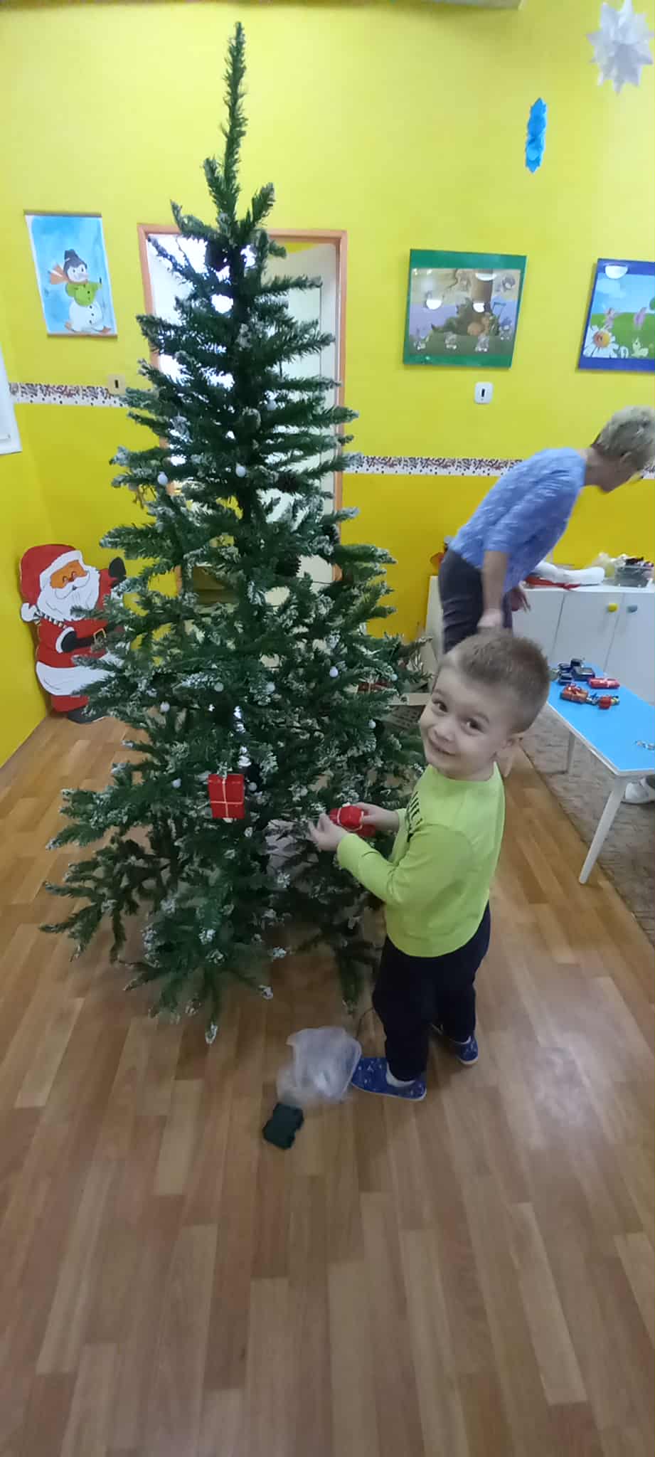 d7299176-6f2b-4522-a819-a7f673f32a12