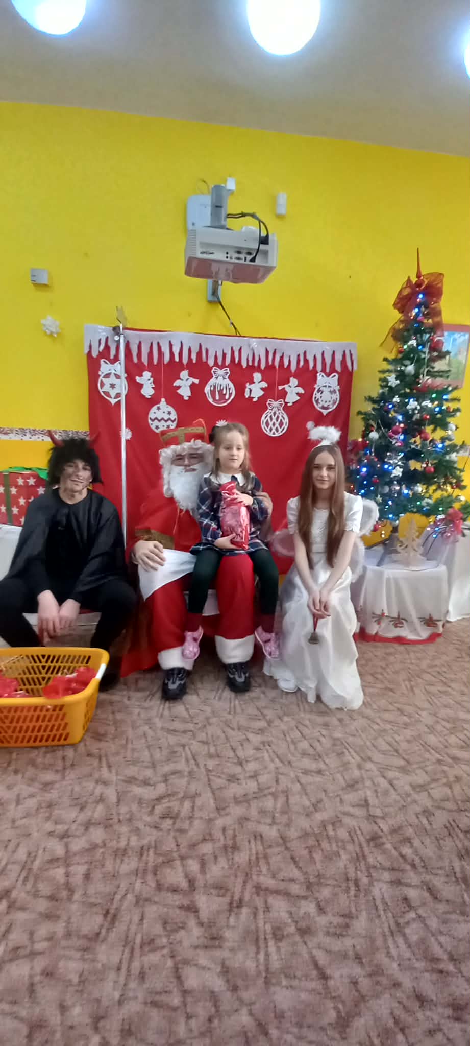 9b8ac310-8cb5-455b-8550-81e4c86575b8