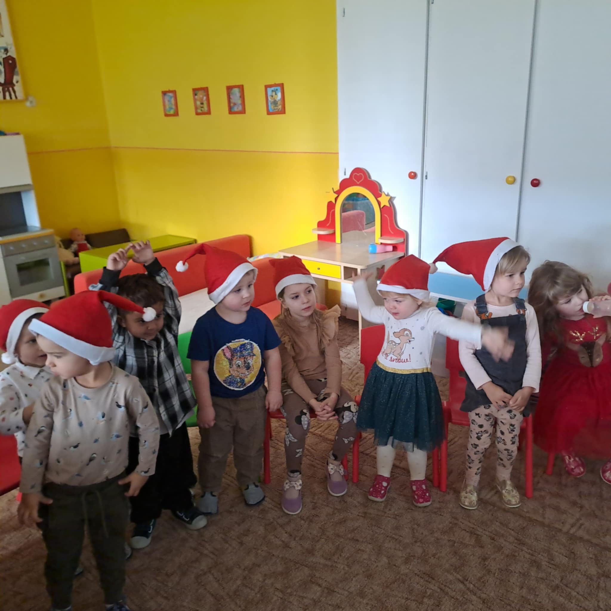 49f05d19-73c9-48c8-a9ad-bbb3adf05b5c