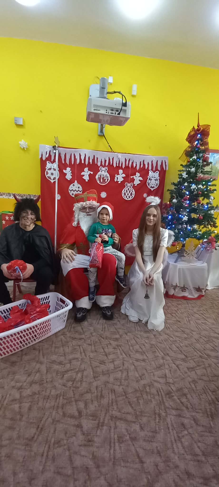 db1448d1-5f47-4658-8068-000c7a17b059