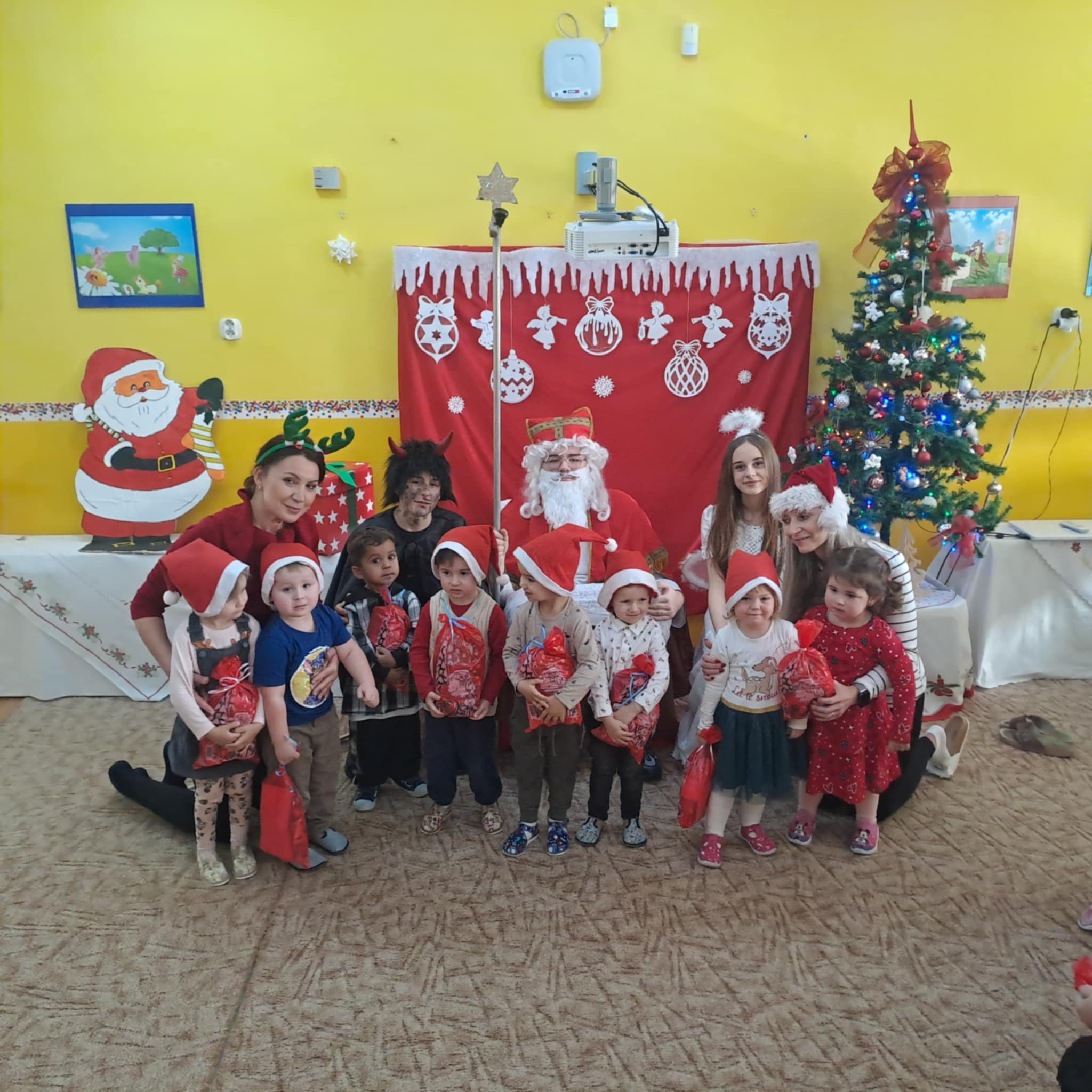 e81c57cf-1cd5-4fb5-9bdf-d449a84a69ea