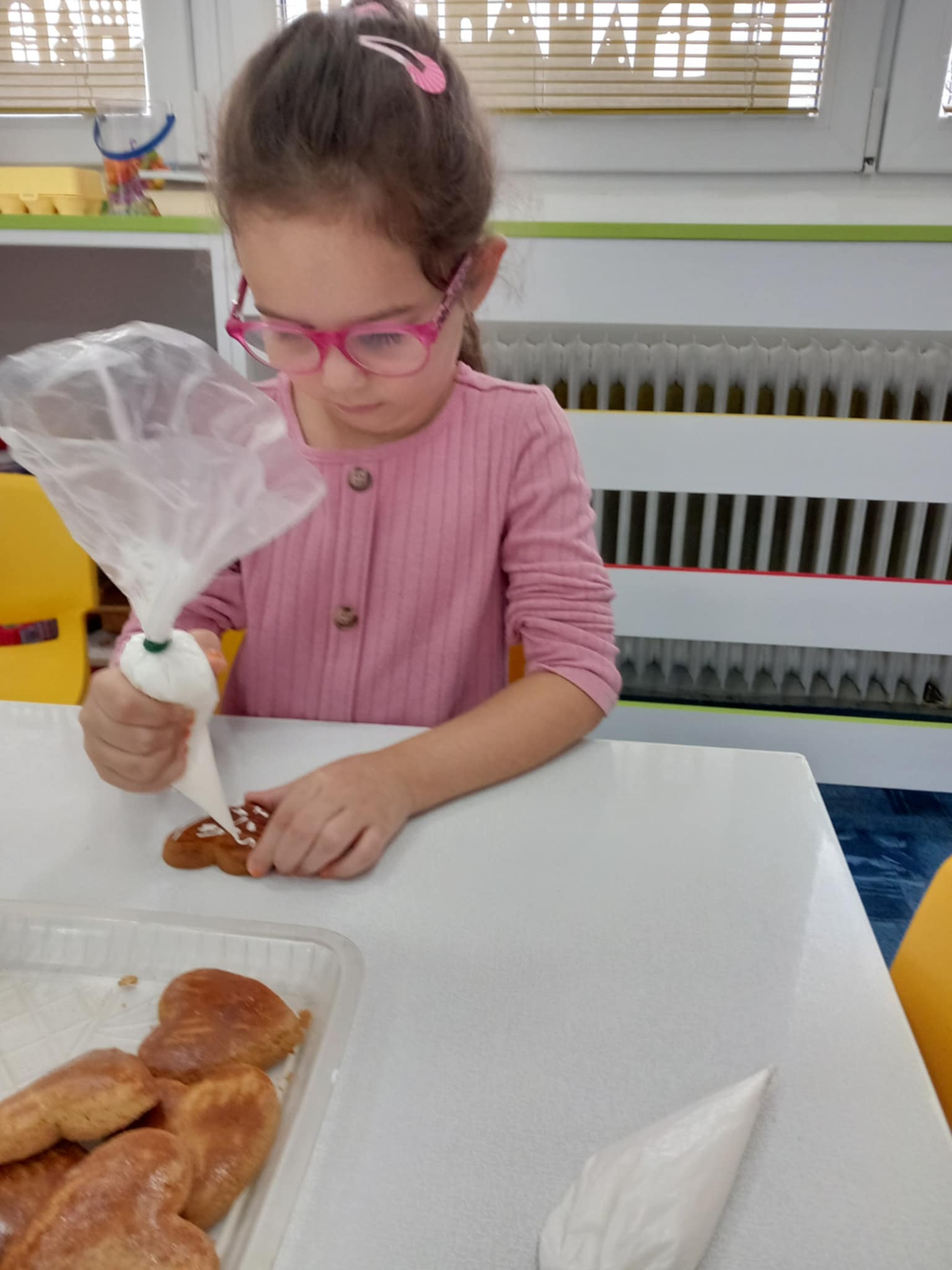 fcf0c812-3365-4ba1-83ab-177e437d81c7