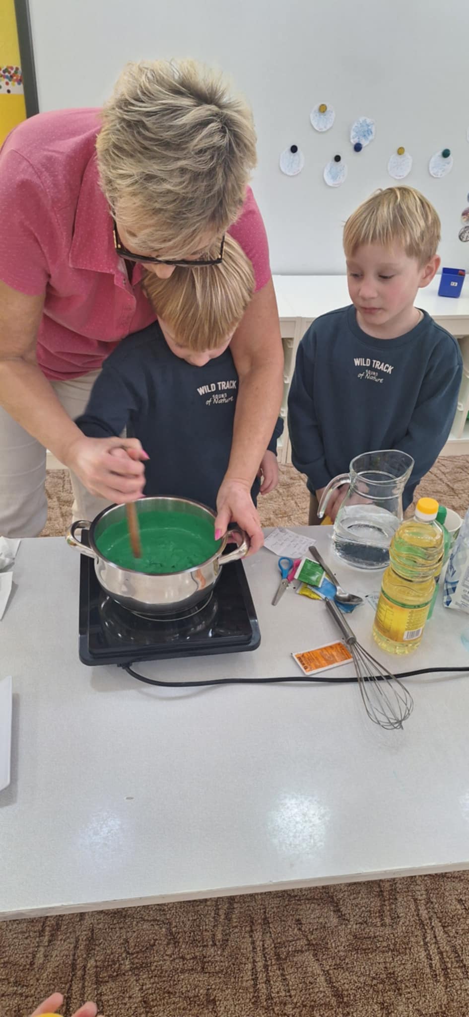 1bef4bb4-1353-4fc0-aa0d-79c31be889d7