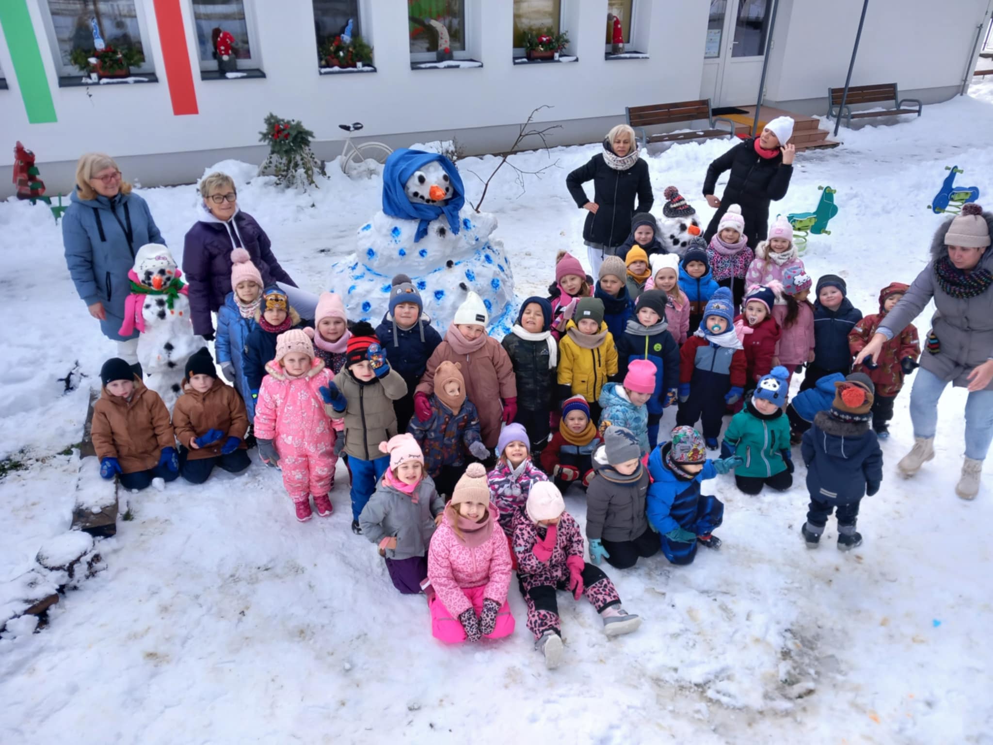 e403d93c-2d54-4e2b-b613-2ba66c744ab7