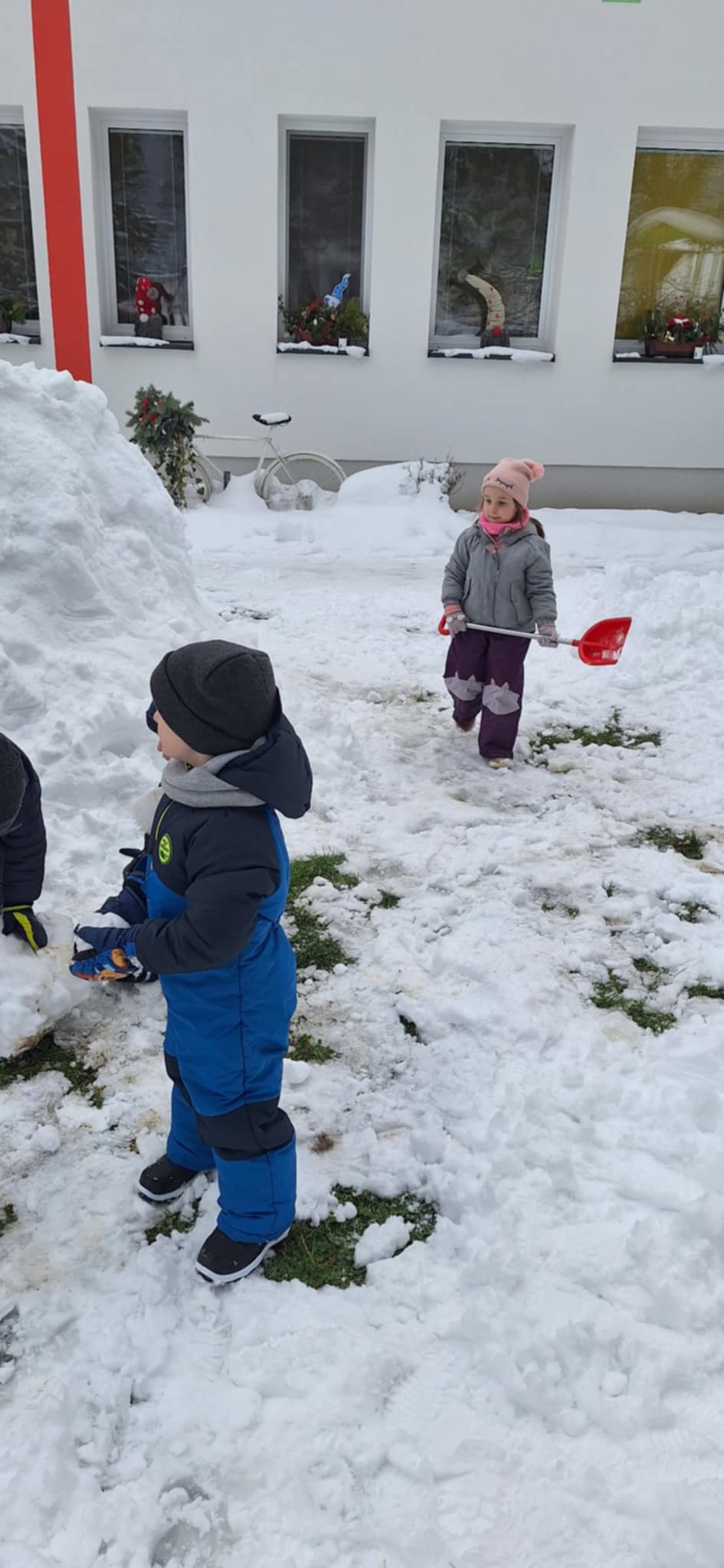 8a0e91fc-4707-459e-87d4-b33769055bc4