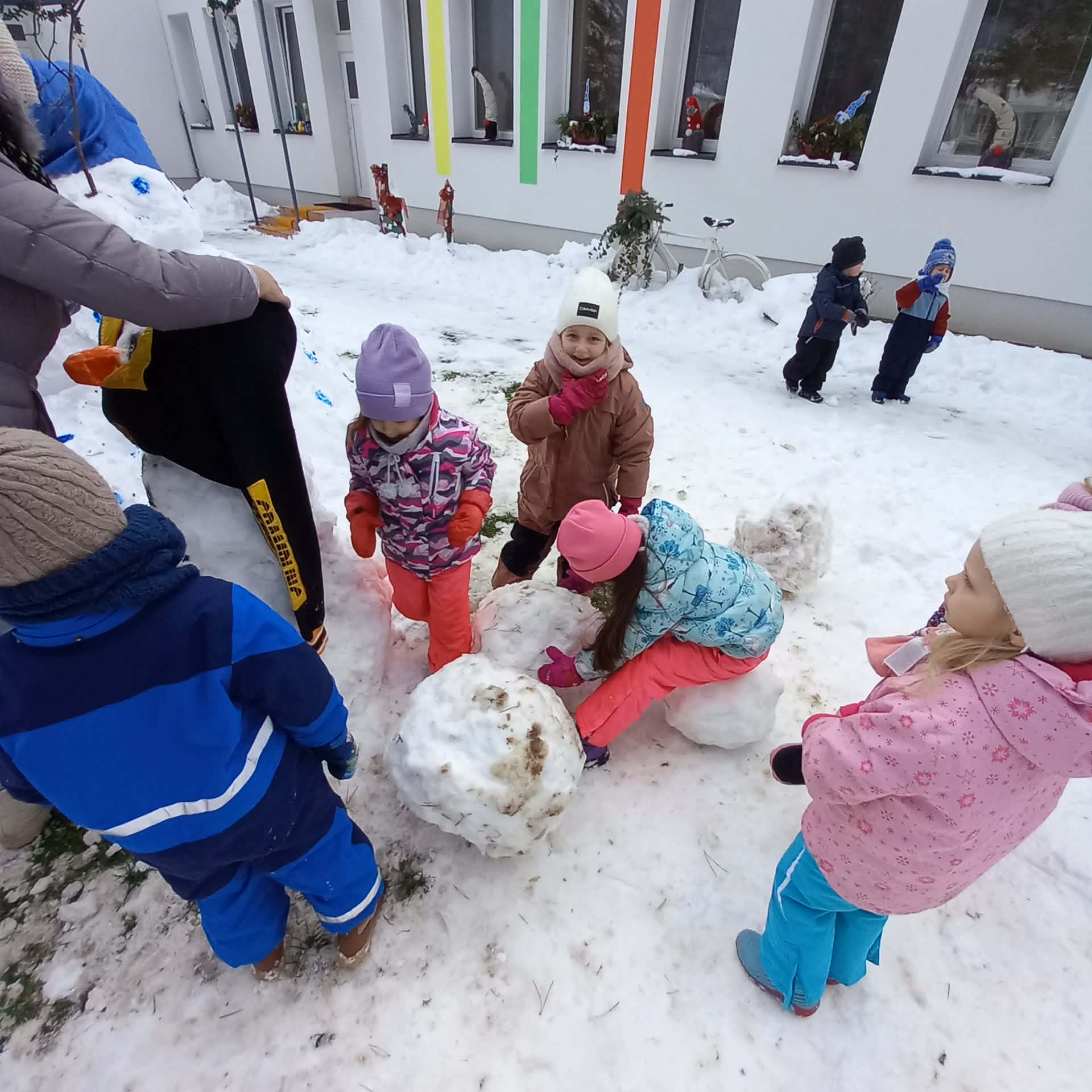 616607082_2134665643736823_2232608027784548758_n