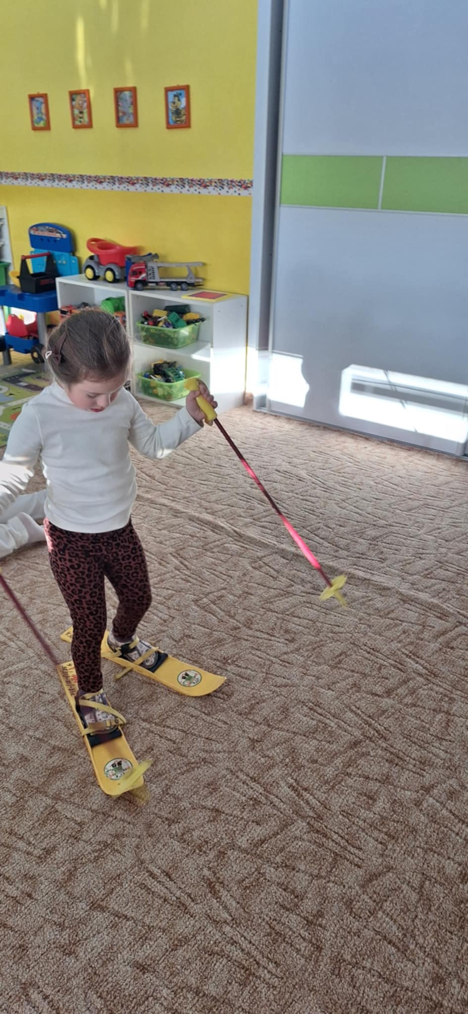 fb33c7f4-010a-4a55-bc22-4e88b489f9c2