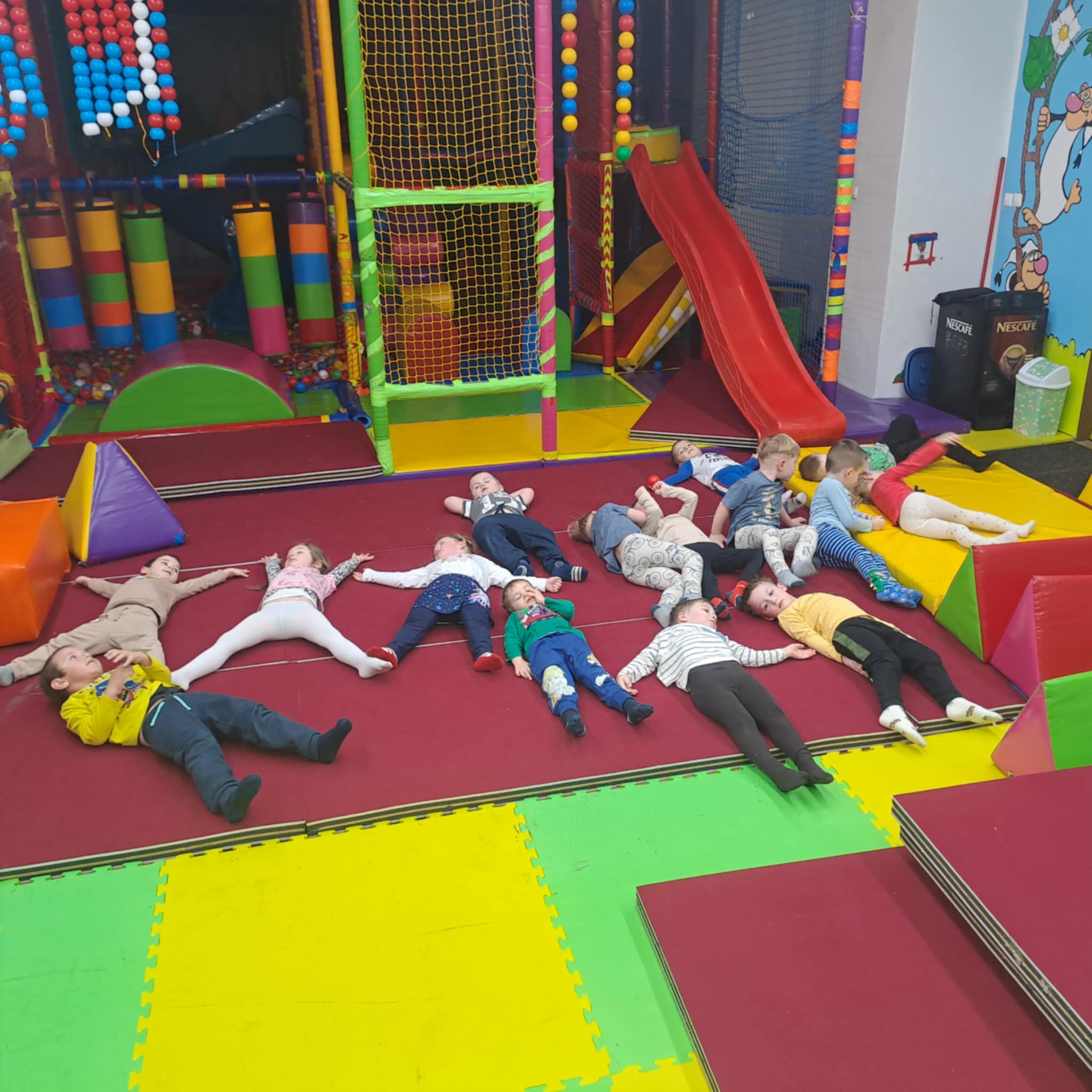 2255e19f-1ce3-425d-9176-53aa25738610