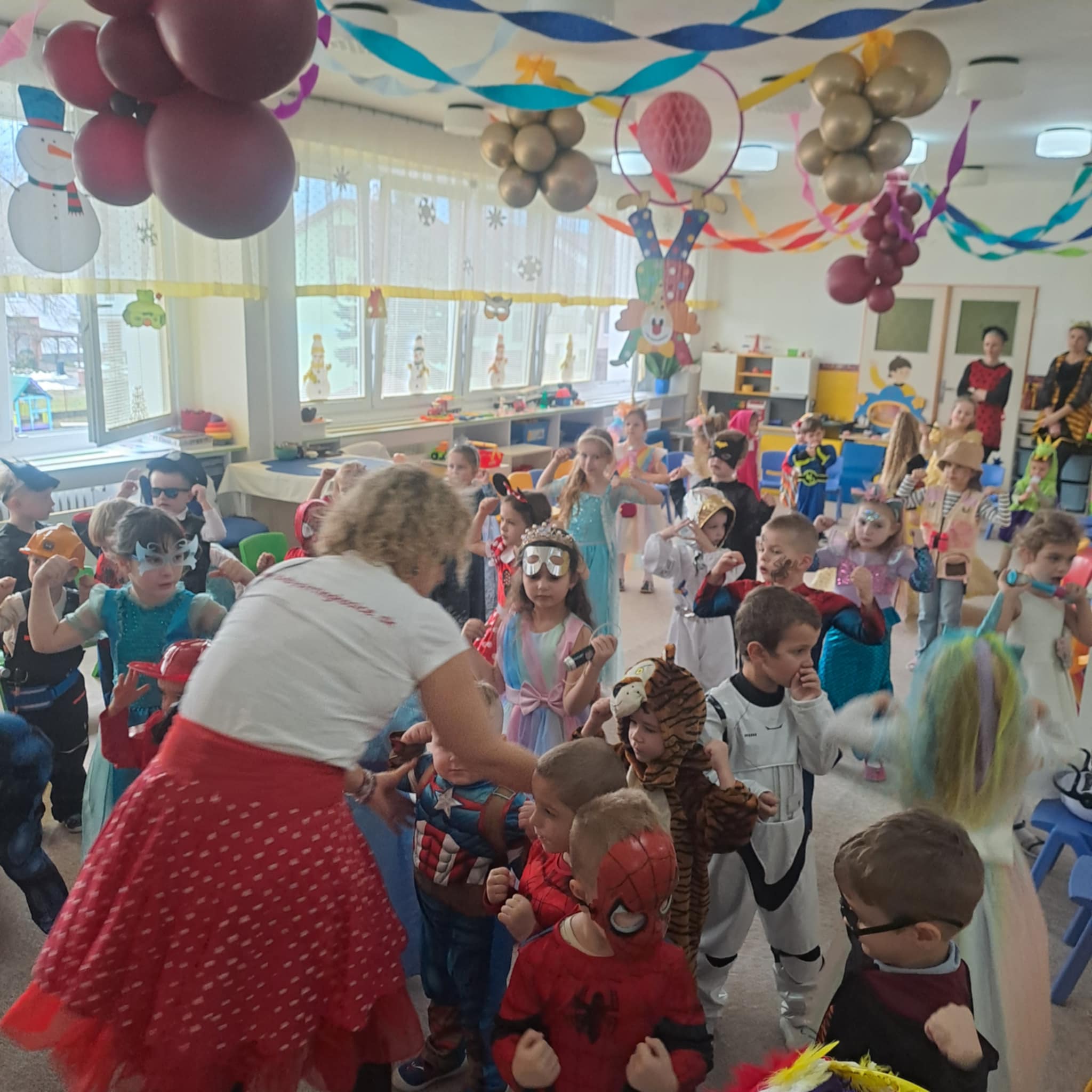 9f9fa4c5-8edb-440b-b363-b770b5c131b6