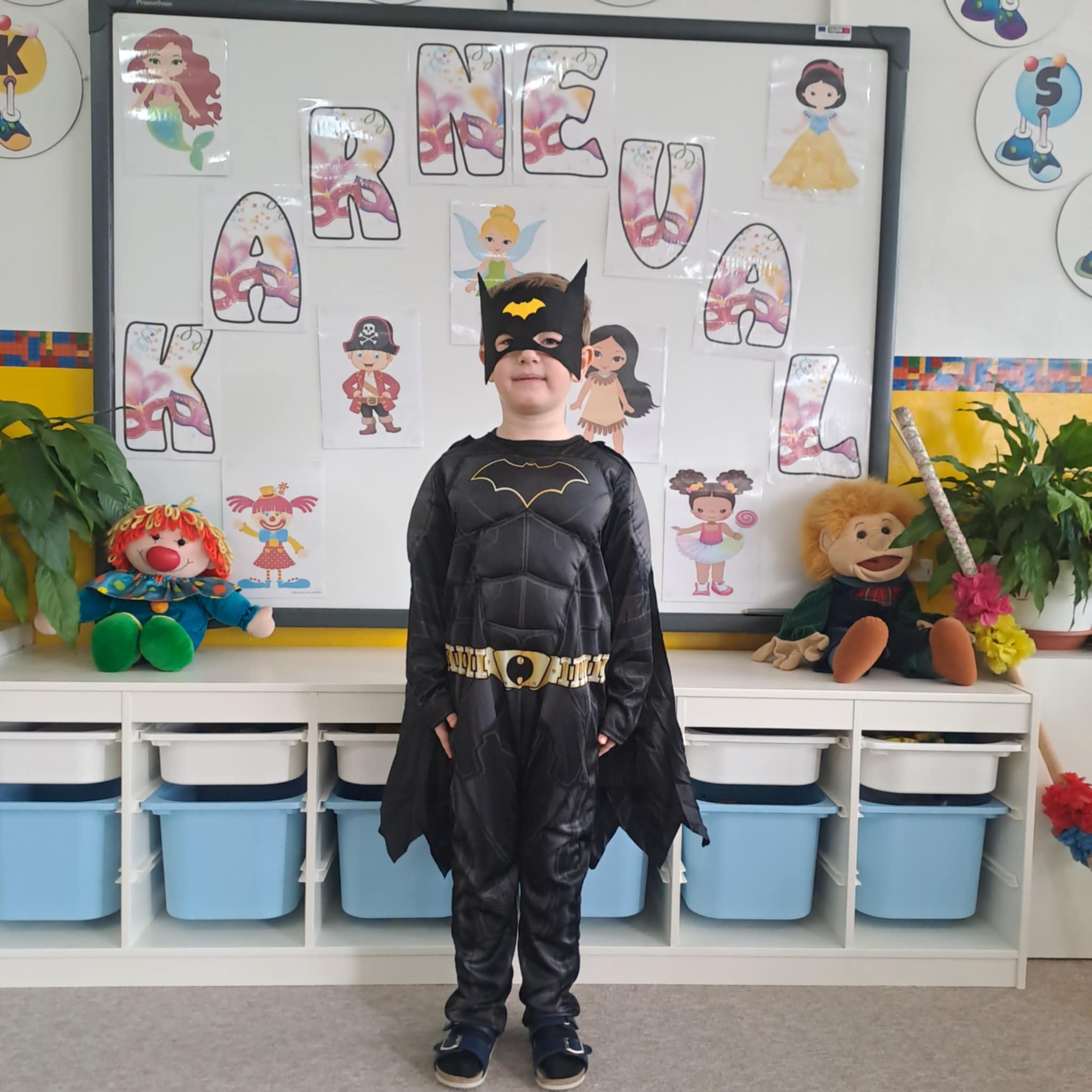 6776c1b0-14ff-42b0-a56f-7e53b5f2e4c0