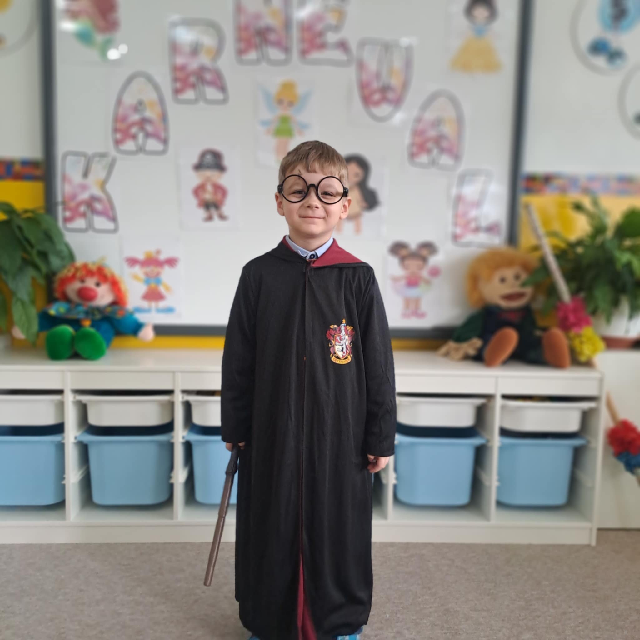 e2735fe9-921d-4191-b586-b1cdd0667d35