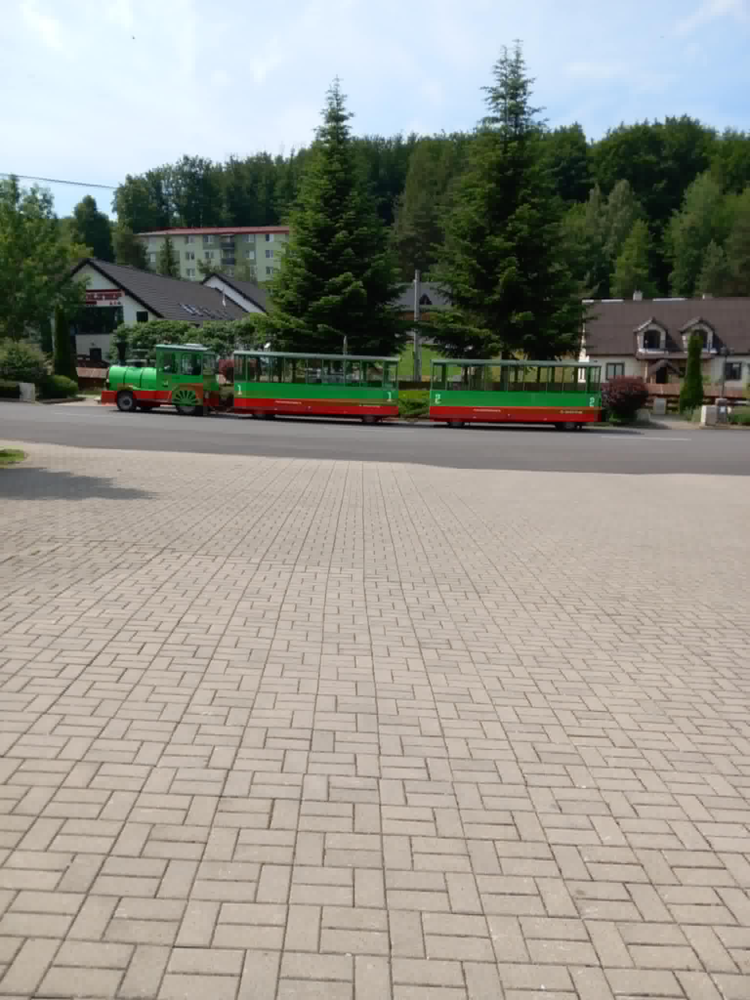 88058ff3-7900-4651-9ec1-6a9408bdbb92